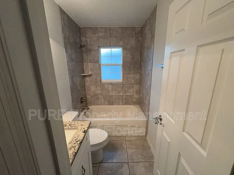 9870 SE 159th St — Photo 31