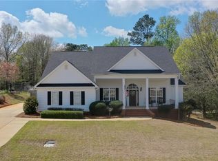 2200 Calcutta Dr, Opelika, AL 36801