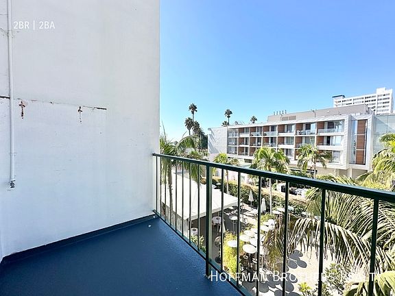 4th image of 1543 Ocean Ave #302