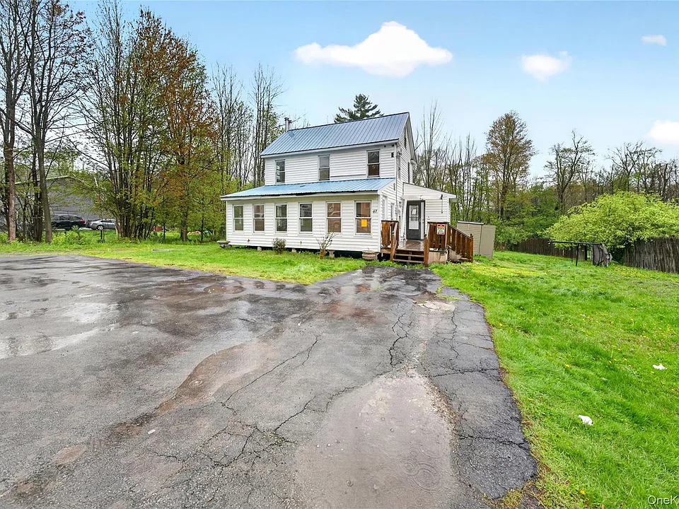 41 Rock Ridge Ave