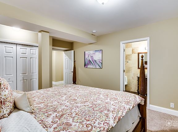 5th image of 2314 W Farwell Ave