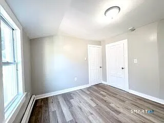 4 bed, 2.0 bath, 1200 sqft, $2,000 — Photo 4