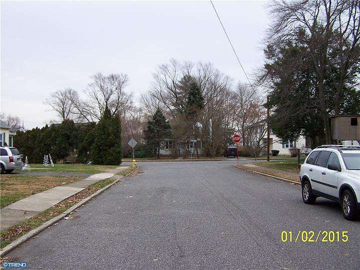 2nd image of 23 W Maple Ave