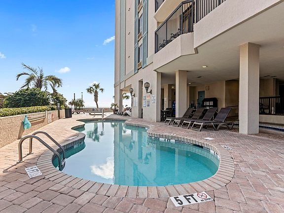 5th image of 2401 S Ocean Blvd. #661