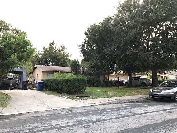 3rd image of 234 Carmen Pl