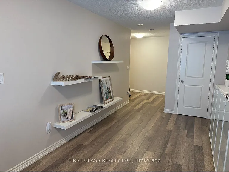 2468 Mayapple Cross — Photo 11
