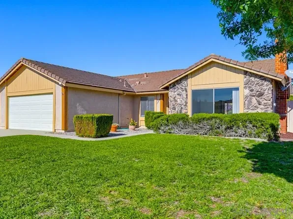 12878 Elmfield Ln, Poway, CA 92064