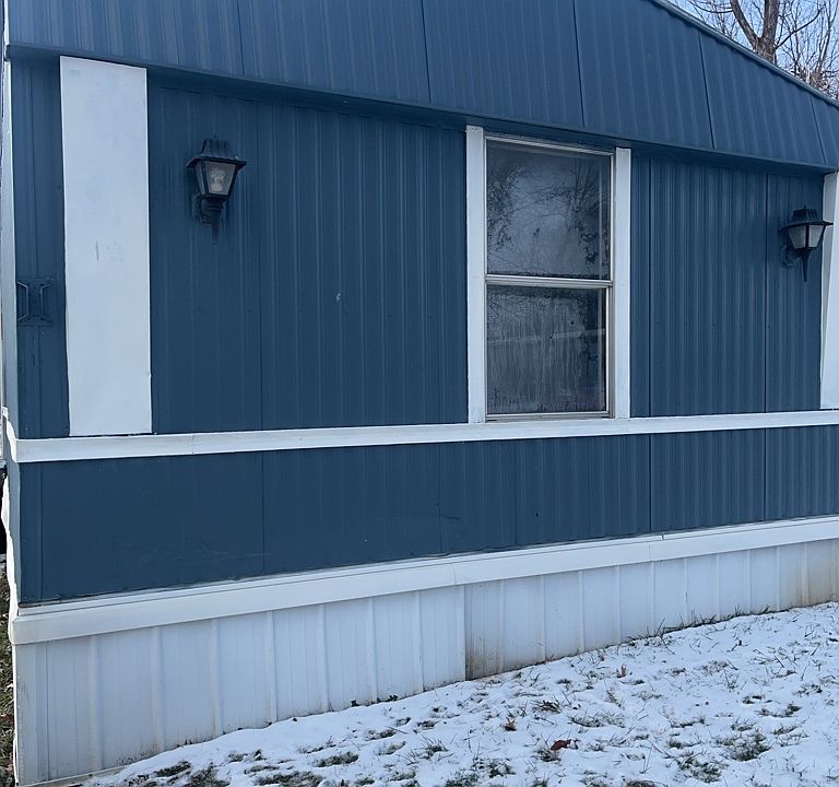 1st image of 123 Scott Dr