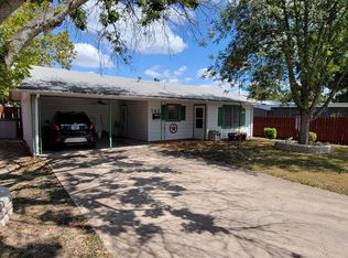 342 Lake Dr, Kerrville, TX 78028