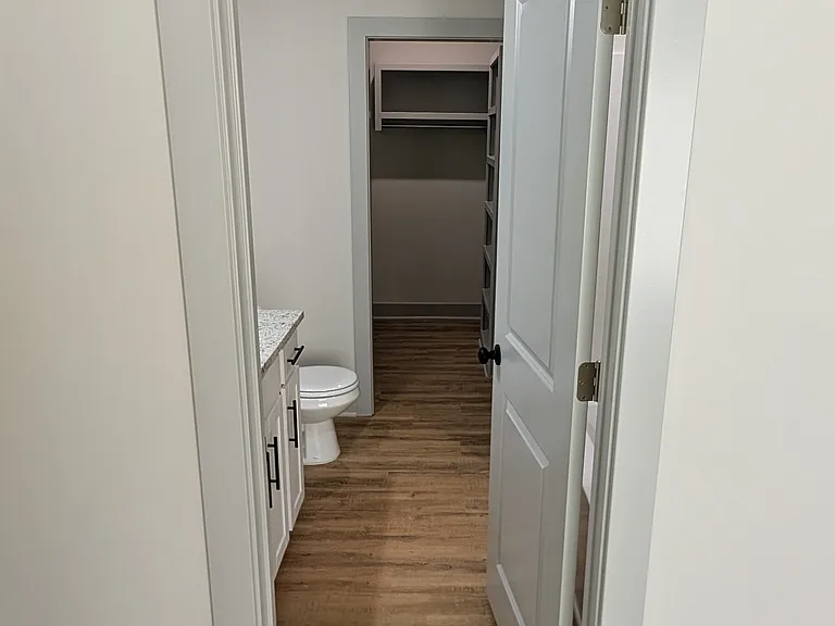 2937 S Bunker Hill Dr #200 — Photo 21