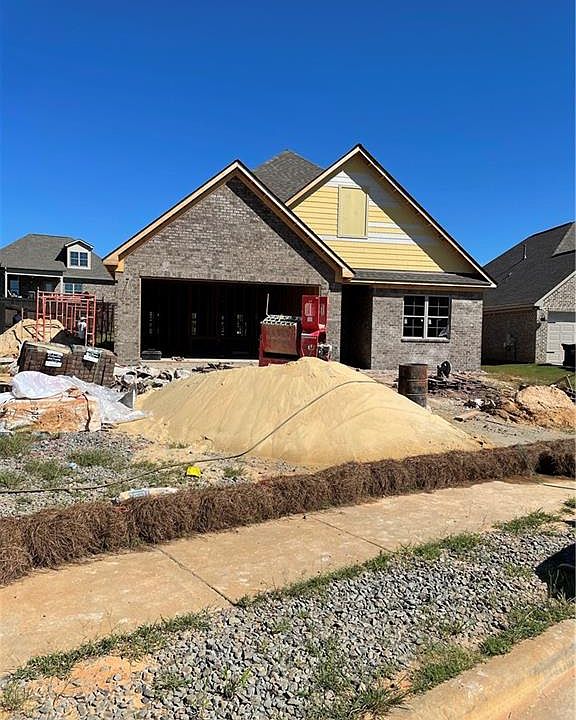 1st image of 13583 Margaret Way