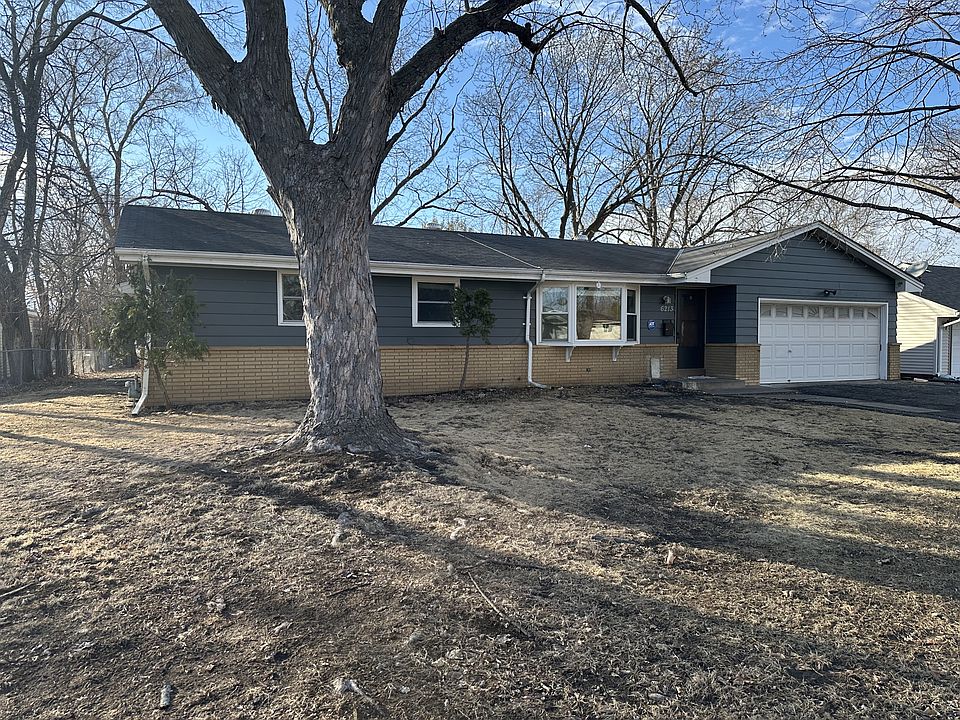 1st image of 6213 Chowen Ave N