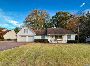 18380 Locust Ln, Athens, AL 35620