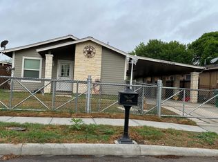 551 Park Meadow Dr, San Antonio, TX 78227