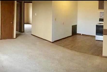 2nd image of 230 N High St
