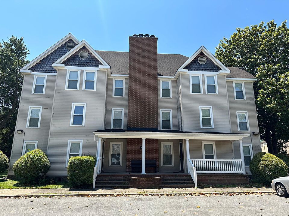 1st image of 313 Green St APT B