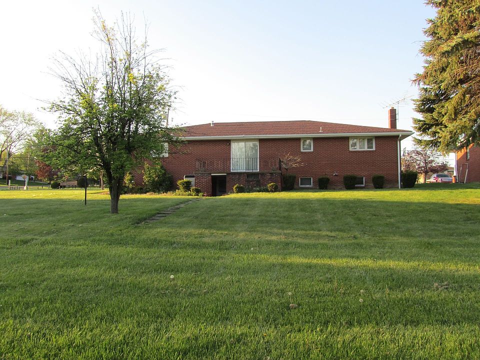 2nd image of 102 Trinity Dr