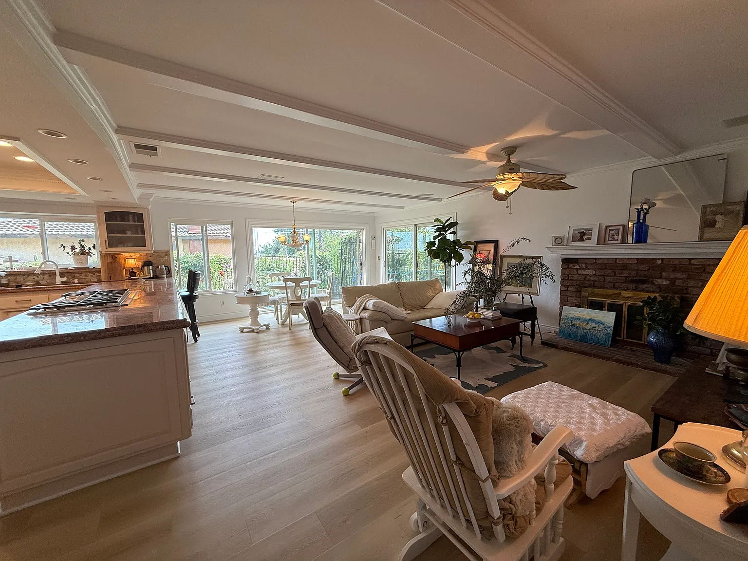 3 bed, 2273 sqft, $1,950 — Photo 1