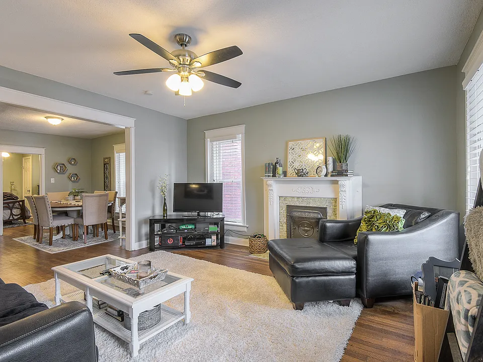 2539 & 2541 Cherry St