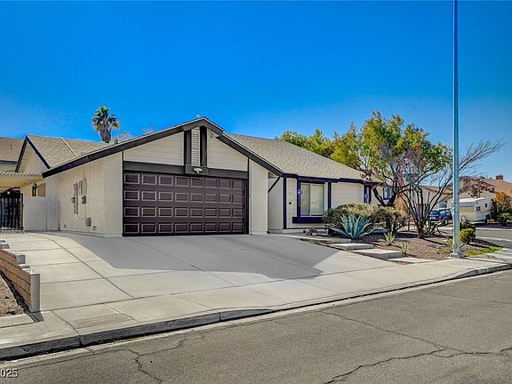 2nd image of 7559 Silver Leaf Way