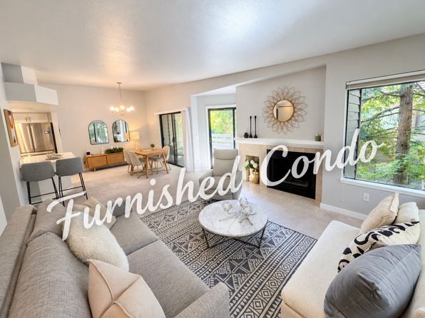 1266 Bellevue Way NE APT 4