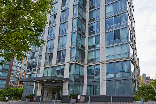 Rented by Voro, LLC | media 26