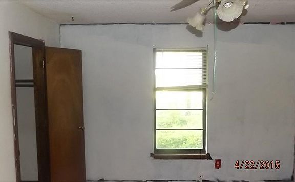 5th image of 833 N 63rd St