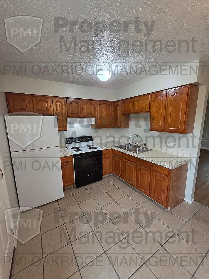 2 bed, 1.0 bath, 820 sqft, $875 — Photo 4