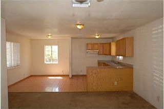 4th image of 9098 Palmetto Ave