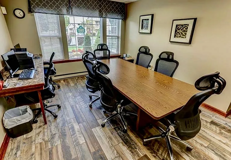 Windsong Place Apartments — Photo 159