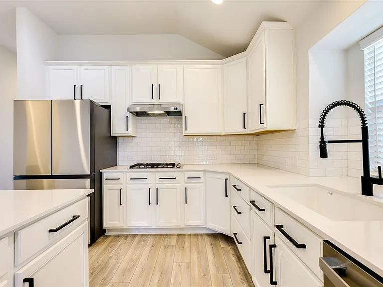 122 Biscayne Bay Bnd — Photo 5