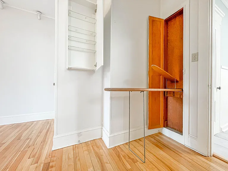 91 Saint Lawrence St #1 — Photo 17
