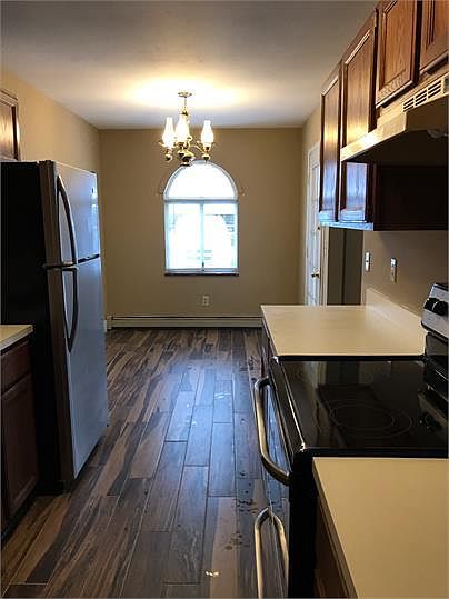 1st image of 1048 Abbey Ct #11284599