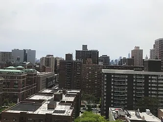 Rented by R New York