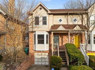 2714 Hackberry St, Cincinnati, OH 45206