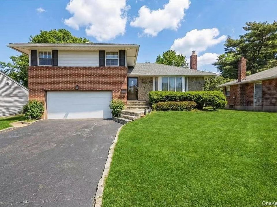 1st image of 4 Birchwood Park Drive