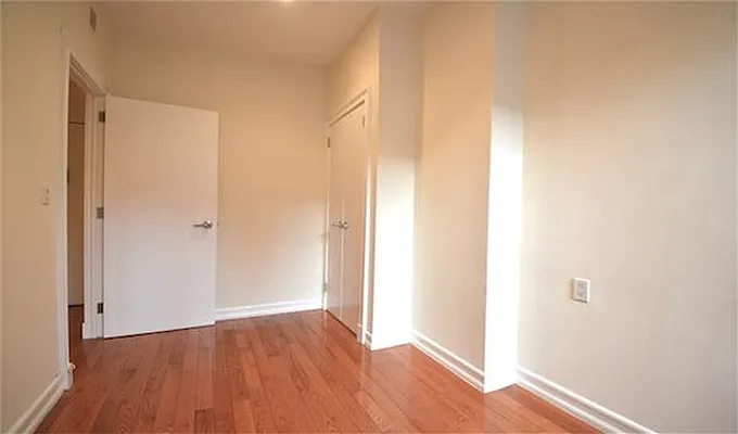 Rented by Maz Group NY | media 20