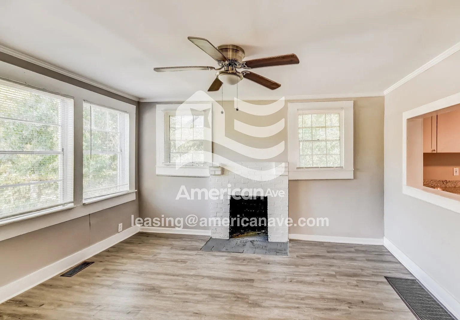 2 bed, 2.0 bath, 881 sqft, $1,250 — Photo 2
