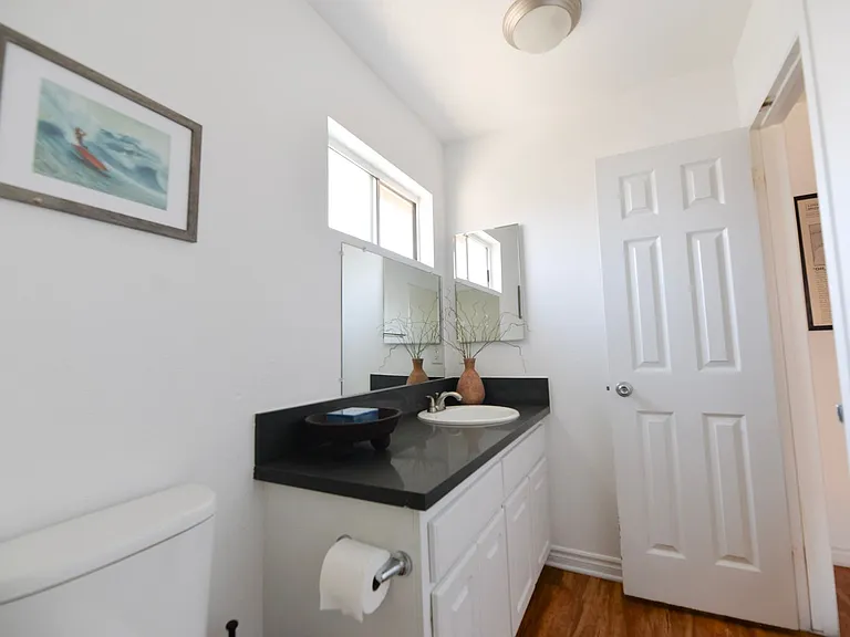 2627 S. El Camino Real — Photo 16