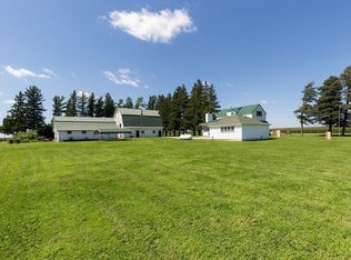 17862 110th St, Parkersburg, IA 50665