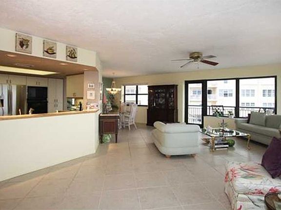 4th image of 3800 Galt Ocean Dr Ph 5