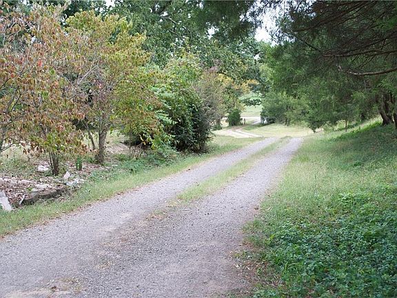 5th image of 25540 E State Highway 10