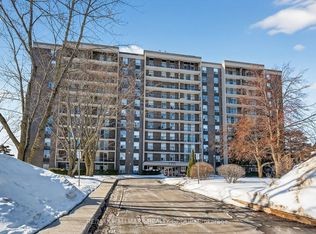 2400 Virginia Dr #407, Ottawa, ON K1H 8L3