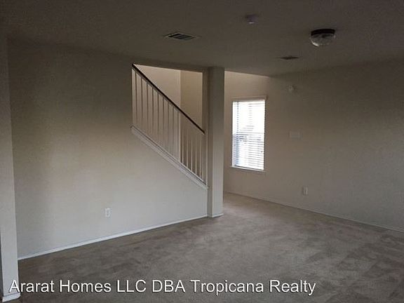 4th image of 5511 Lions Gate Ln