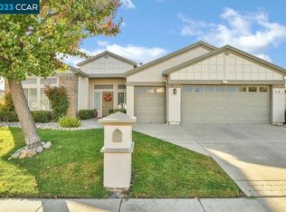 89 Pippin Dr, Brentwood, CA