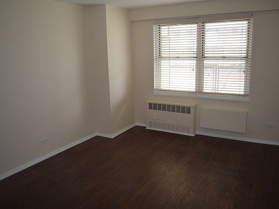 4th image of 1935 Shore Pkwy #1E