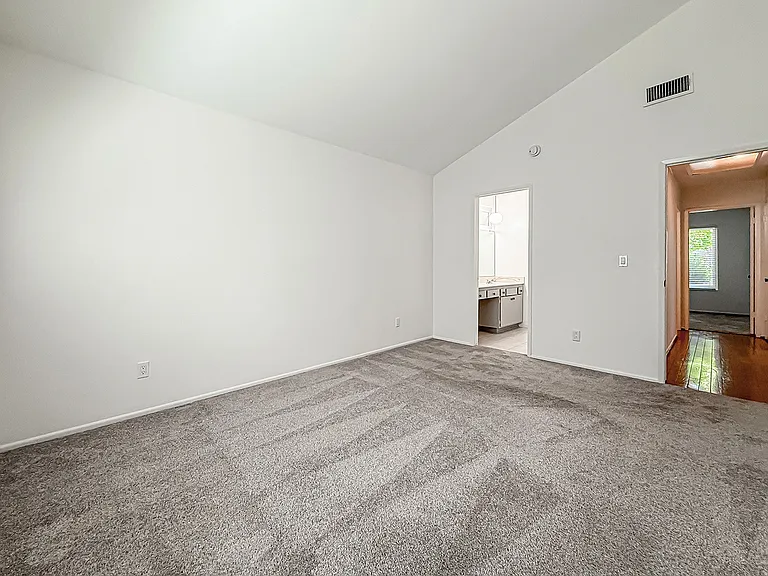 3761 Patrick Henry Pl — Photo 32
