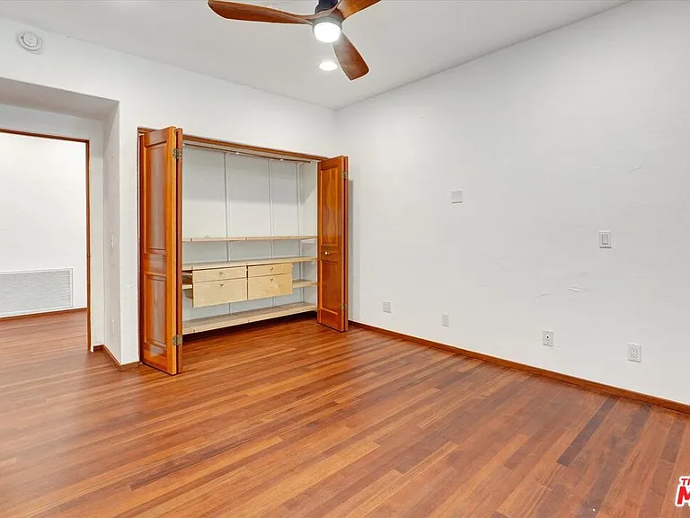 3916 Rambla Orienta — Photo 30
