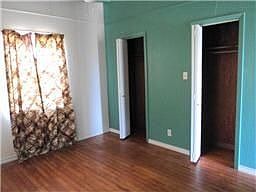 5th image of 36 Lakeside Dr