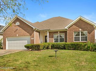 615 Hillrose Dr, Middletown, KY 40243